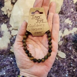 Elegant Tiger Eye Bracelet